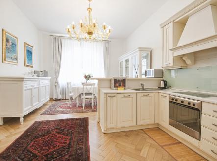 Pronájem bytu, 3+kk, 79 m²