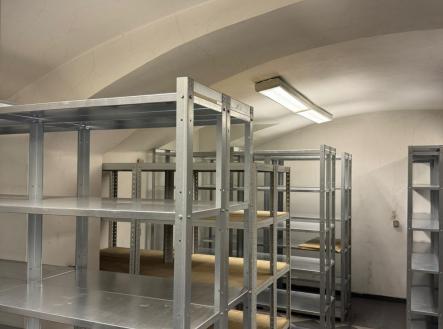 Pronájem komerčního objektu, sklad, 108 m²