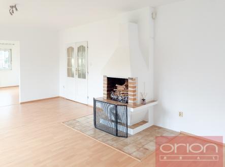 Pronájem domu/vily, 365 m²