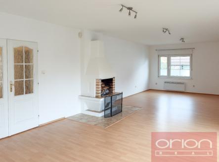 Pronájem domu/vily, 365 m²