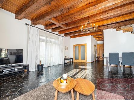 Pronájem bytu, 4+kk, 170 m²