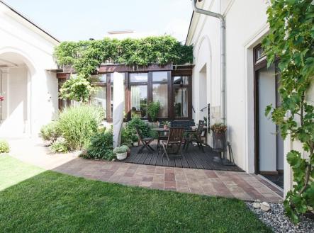 Pronájem bytu, 4+kk, 170 m² obrázek