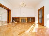 Pronájem bytu, 6+1, 274 m²