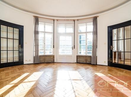 Pronájem bytu, 6+1, 274 m²