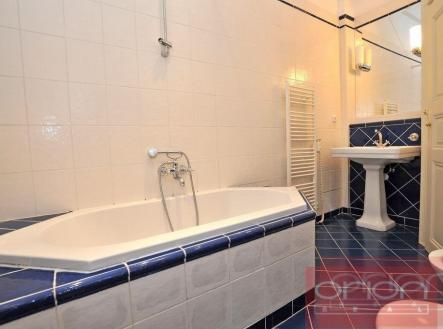 Pronájem bytu, 2+1, 91 m²