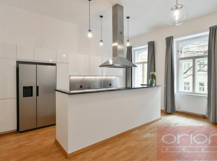 Pronájem bytu, 3+kk, 118 m²