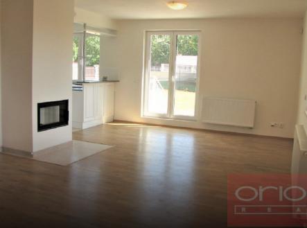 Pronájem domu/vily, 280 m²