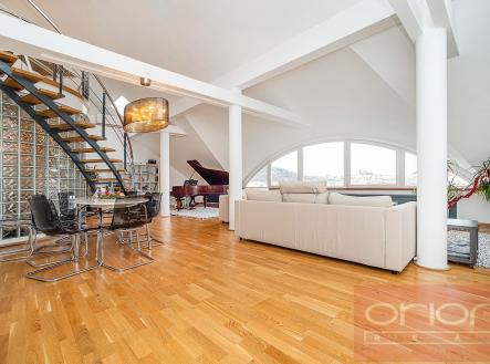 Pronájem bytu, 5+kk, 250 m²