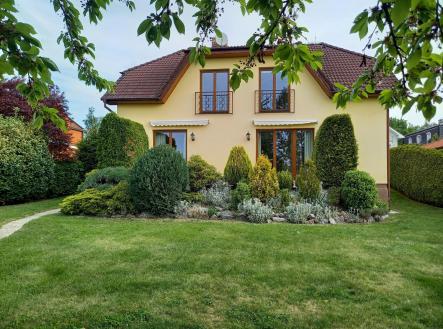 Pronájem domu/vily, 300 m² obrázek