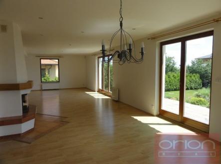 Pronájem domu/vily, 300 m²