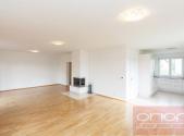 Pronájem domu/vily, 350 m²