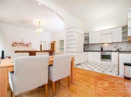 Pronájem bytu, 3+kk, 122 m²