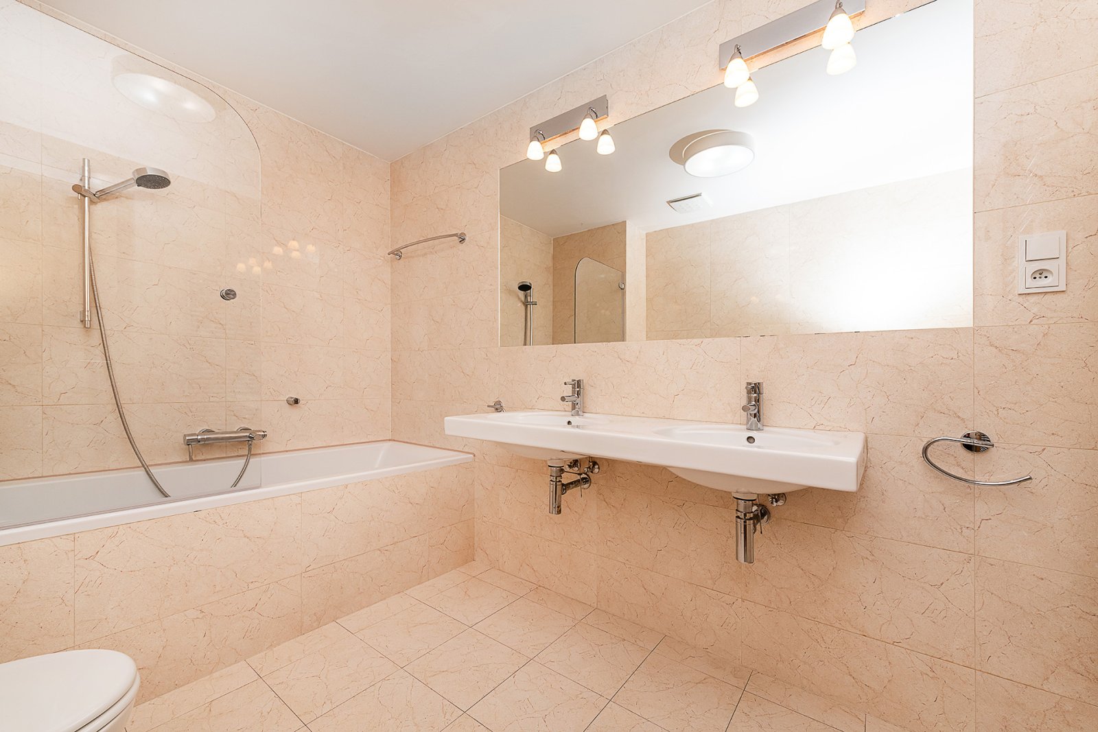 Fotku se nepodařilo načíst.