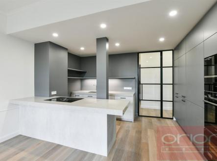 Pronájem bytu, 4+kk, 107 m²