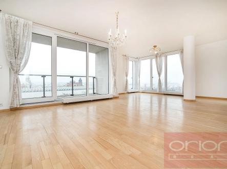 Pronájem bytu, 3+kk, 116 m²