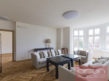 Pronájem bytu, 4+1, 120 m²