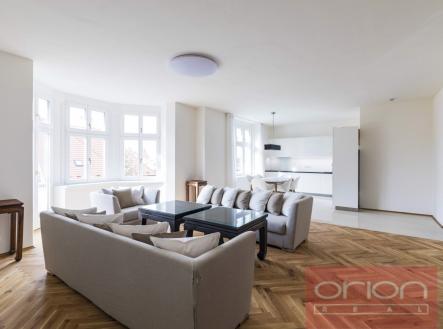 Pronájem bytu, 4+1, 120 m²