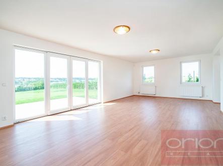 Pronájem - dům/vila, 310 m² obrázek