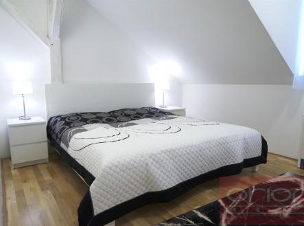 Pronájem bytu, 3+kk, 100 m²