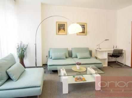 Pronájem bytu, 2+kk, 60 m²