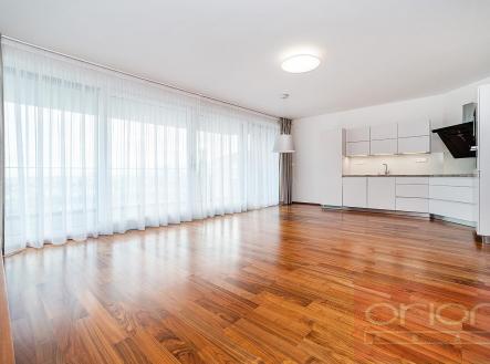 Pronájem bytu, 3+kk, 96 m²