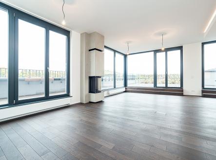 Pronájem bytu, 3+kk, 111 m²