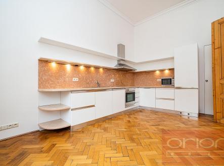 Pronájem bytu, 5+1, 171 m²