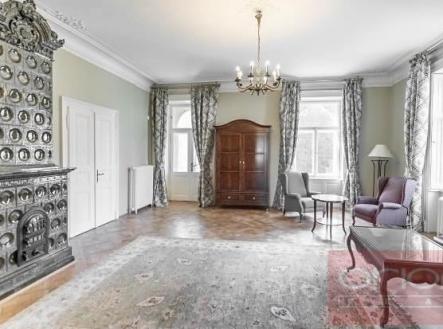 Pronájem domu/vily, 828 m²