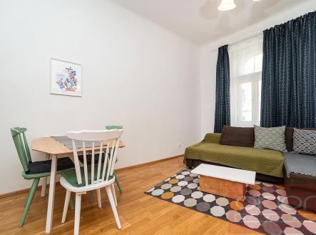 Pronájem bytu, 2+kk, 55 m²