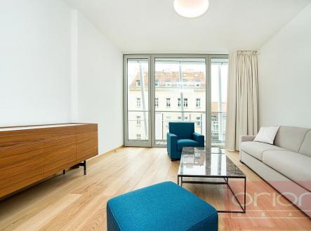 Pronájem bytu, 2+kk, 62 m²