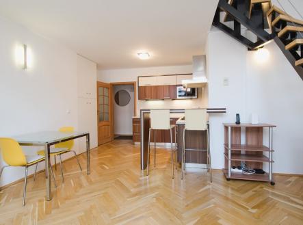 Prodej bytu, 2+kk, 74 m² obrázek