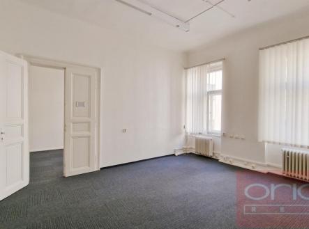 Pronájem kanceláře, 91 m²