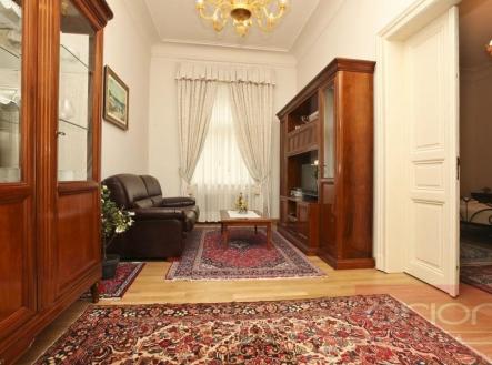 Pronájem bytu, 4+kk, 122 m²