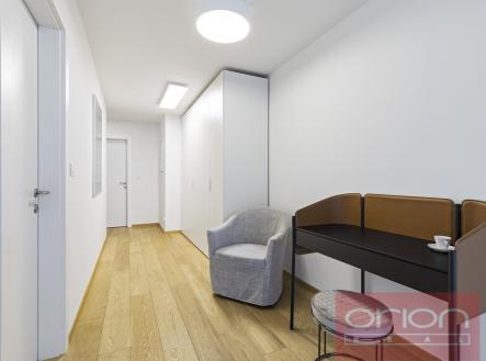 Pronájem bytu, 2+kk, 79 m²