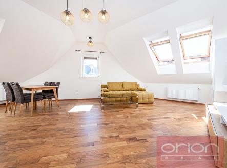 Pronájem bytu, 3+kk, 101 m²