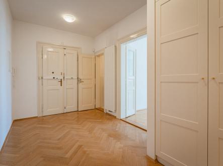 Pronájem bytu, 2+kk, 73 m²