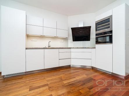 Pronájem bytu, 3+kk, 96 m²