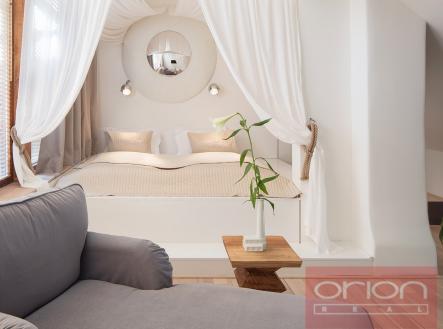 Pronájem bytu, 1+1, 55 m² obrázek