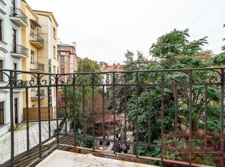 Pronájem bytu, 5+1, 171 m²