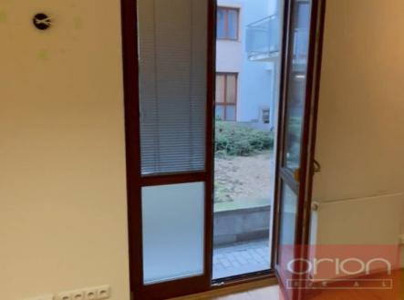 Pronájem bytu, 1+kk, 48 m²