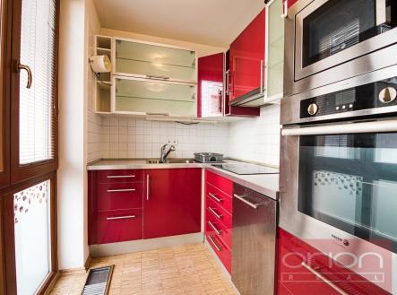 Pronájem bytu, 1+kk, 48 m²