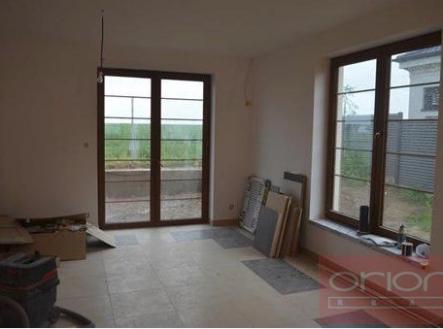 Pronájem domu/vily, 250 m²