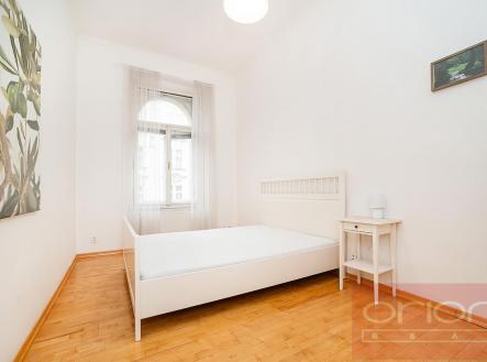 Pronájem bytu, 3+kk, 122 m²