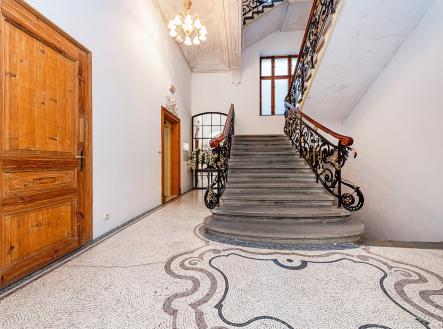 Pronájem bytu, 5+1, 171 m²