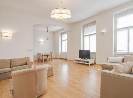 Pronájem bytu, 3+kk, 122 m²
