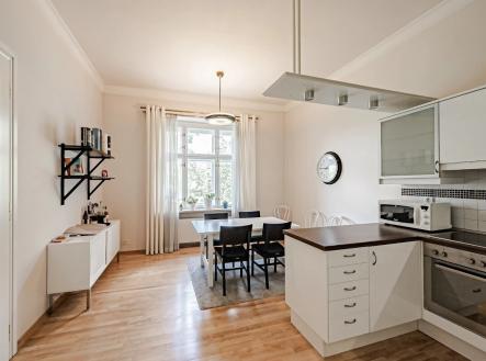 Pronájem bytu, 3+1, 108 m²