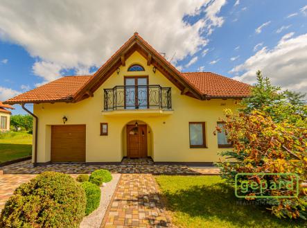 Prodej - dům/vila, 260 m² obrázek