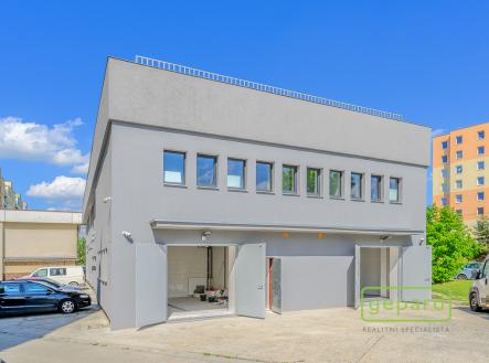 Prodej obchodní prostor, 1 032 m²