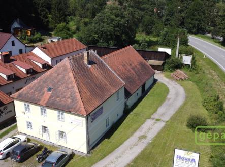 Prodej obchodní prostor, 270 m²