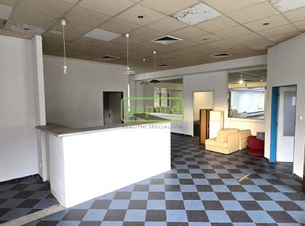 Pronájem jiné, 450 m²